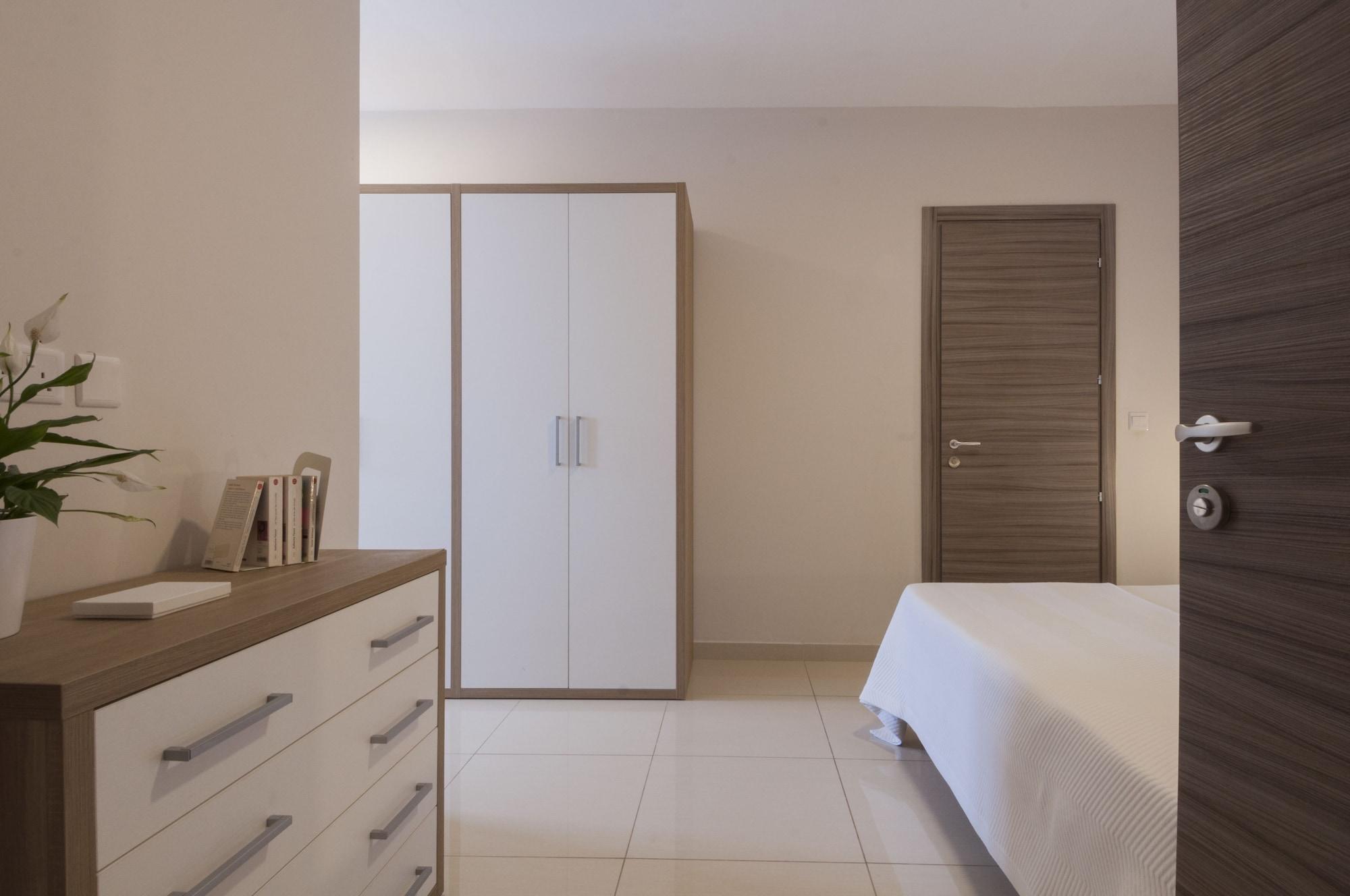 Blubay Apartments By St Hotels Gzira Екстер'єр фото