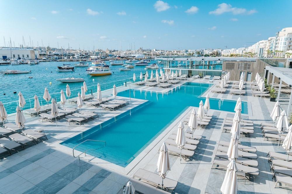 Blubay Apartments By St Hotels Gzira Екстер'єр фото