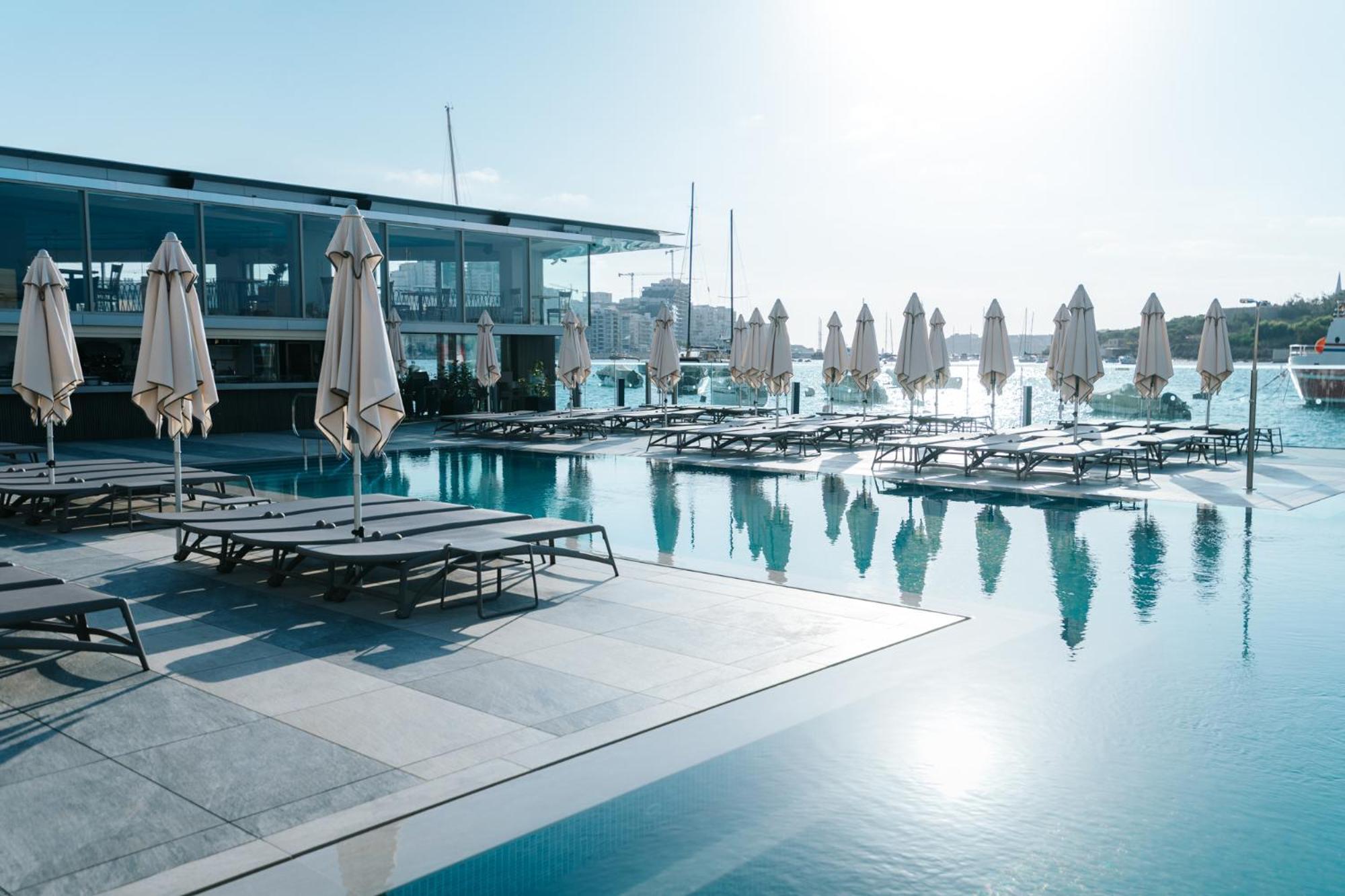 Blubay Apartments By St Hotels Gzira Екстер'єр фото