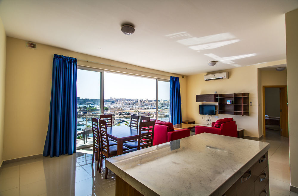 Blubay Apartments By St Hotels Gzira Екстер'єр фото